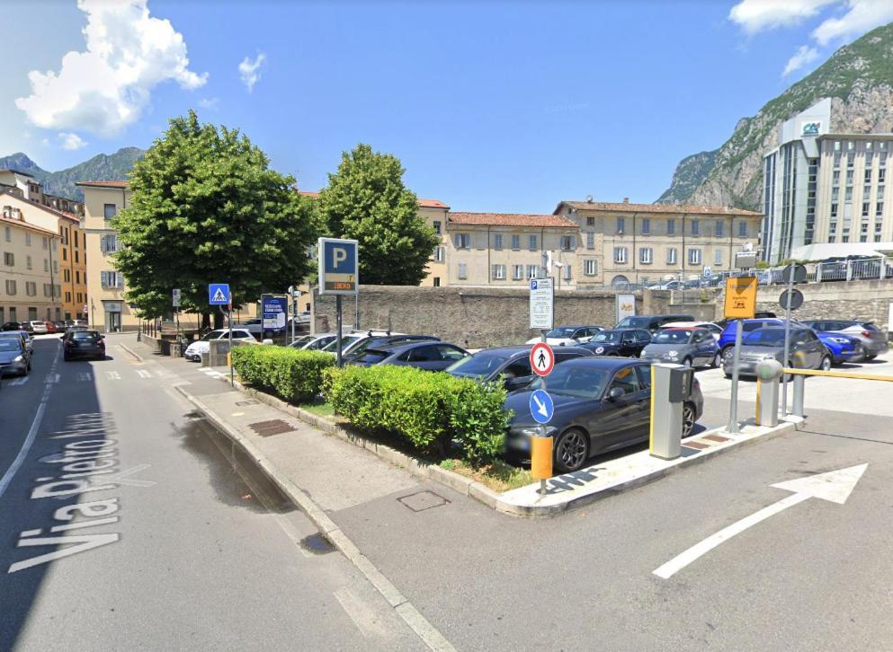 Casa Imbarcadero Leilighet Lecco Eksteriør bilde